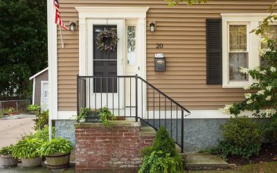 Painting Aluminum Siding Vs. Replacing With Vinyl Siding