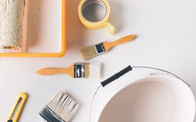 Ideas to Make an Older Home Look Brand New With the Right Paint