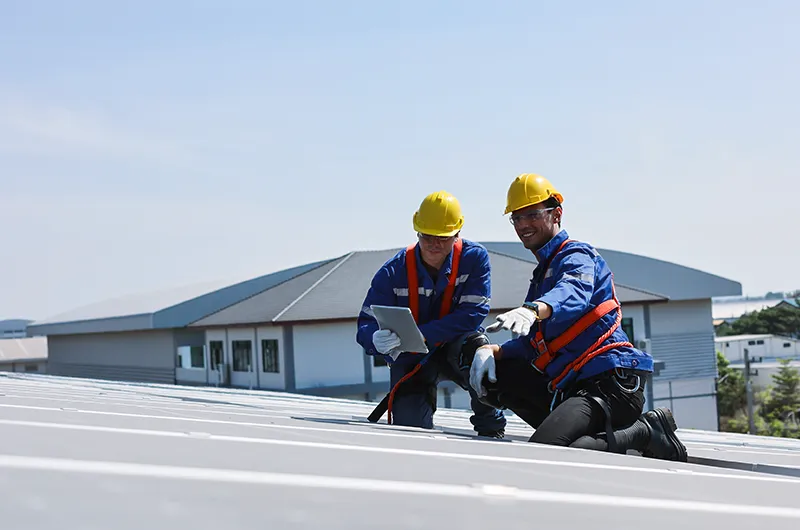 commercial communication on project roof