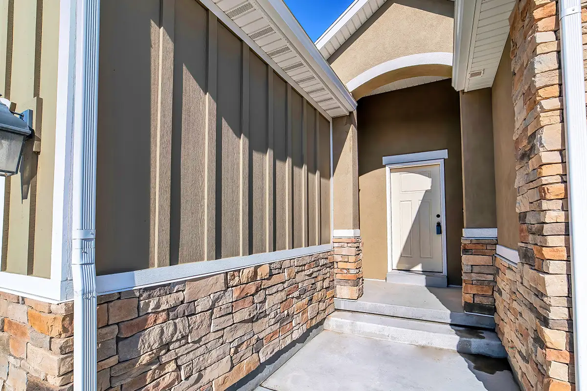 Siding Services Image